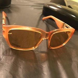 Women’s sunglasses